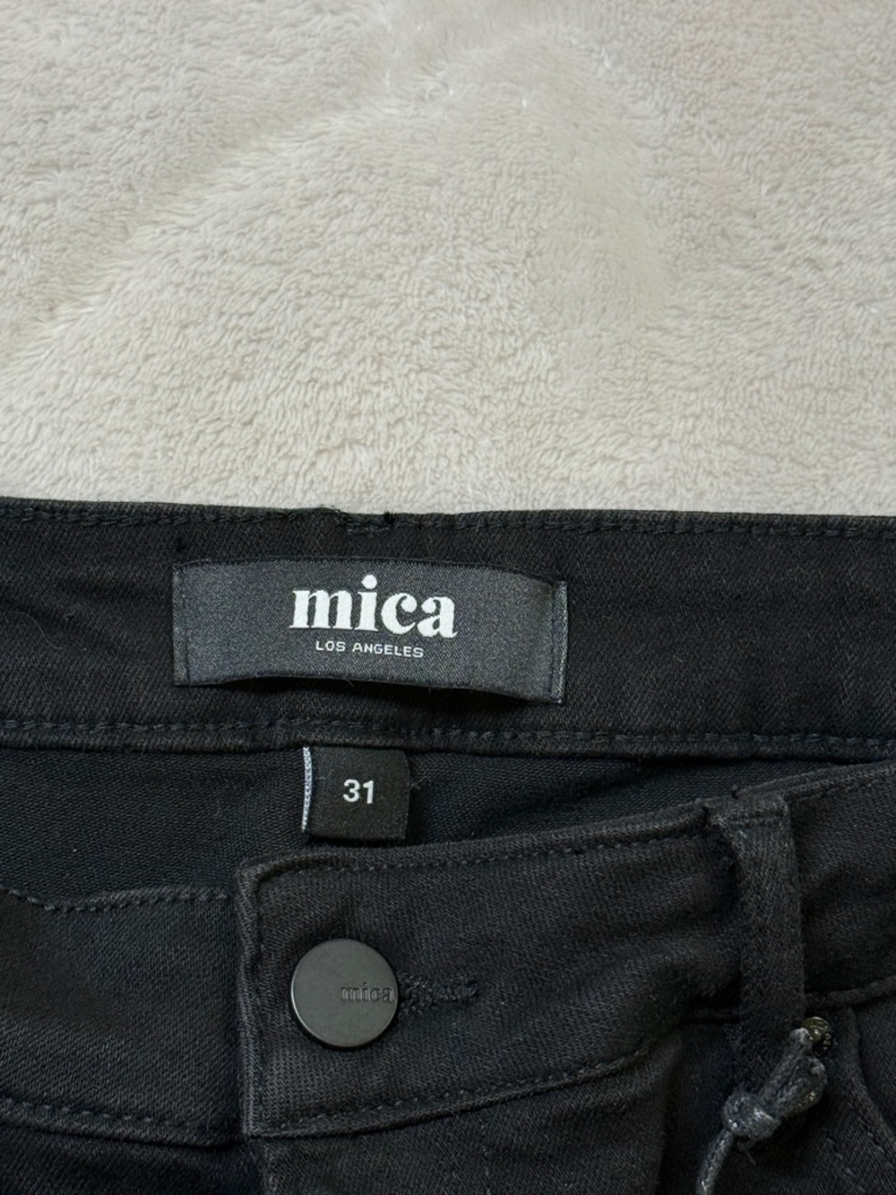 ⭐️NWT Mica black cat high-rise slim wide leg women’s jeans SZ 31 - Picture 5 of 8